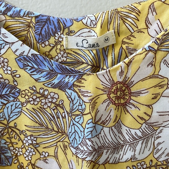 E-Luna, Womens Geri Tank Spaghetti Strap Sleeveless Daisy Floral Top Sz M - Picture 5 of 8